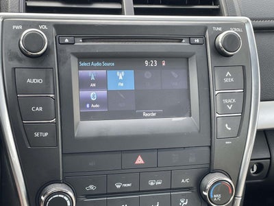 2017 Toyota Camry SE