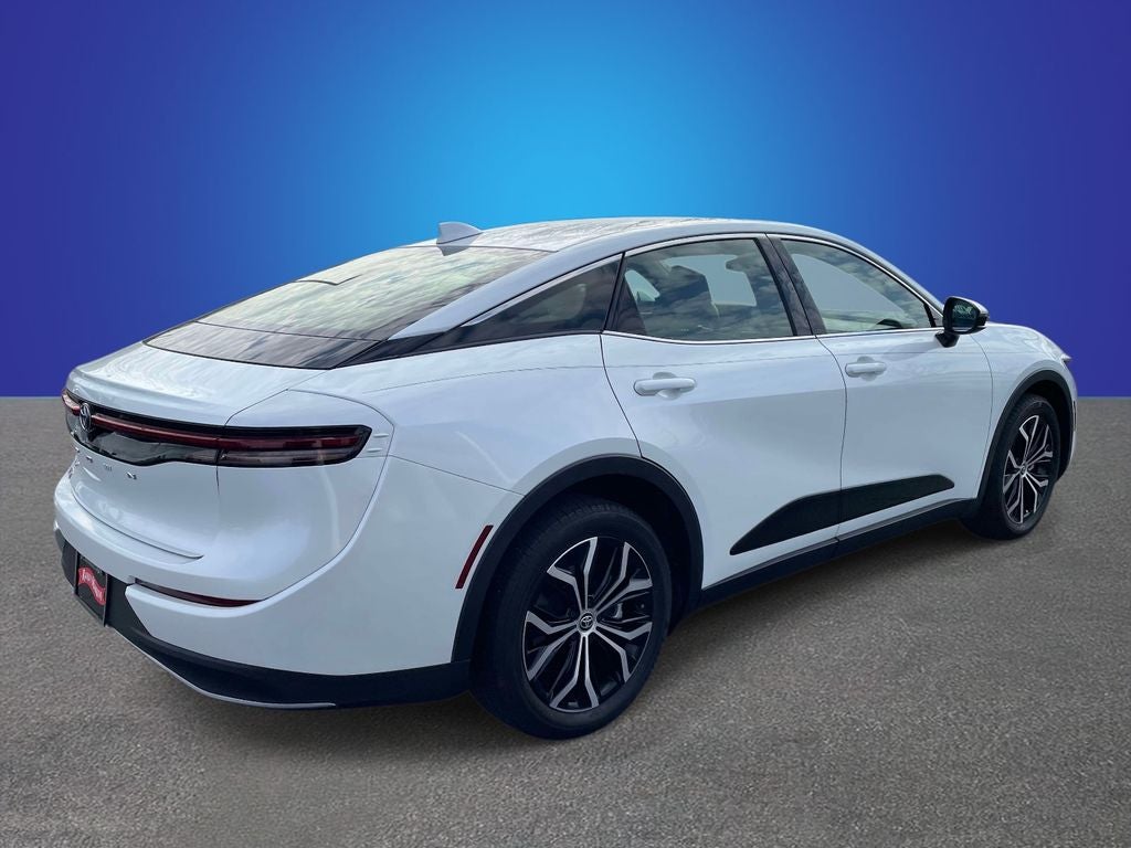 2024 Toyota Crown XLE