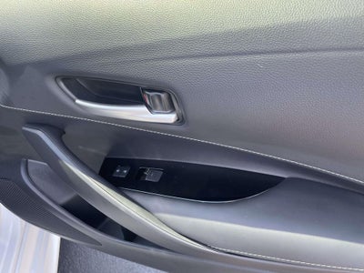 2025 Toyota Corolla Hatchback SE