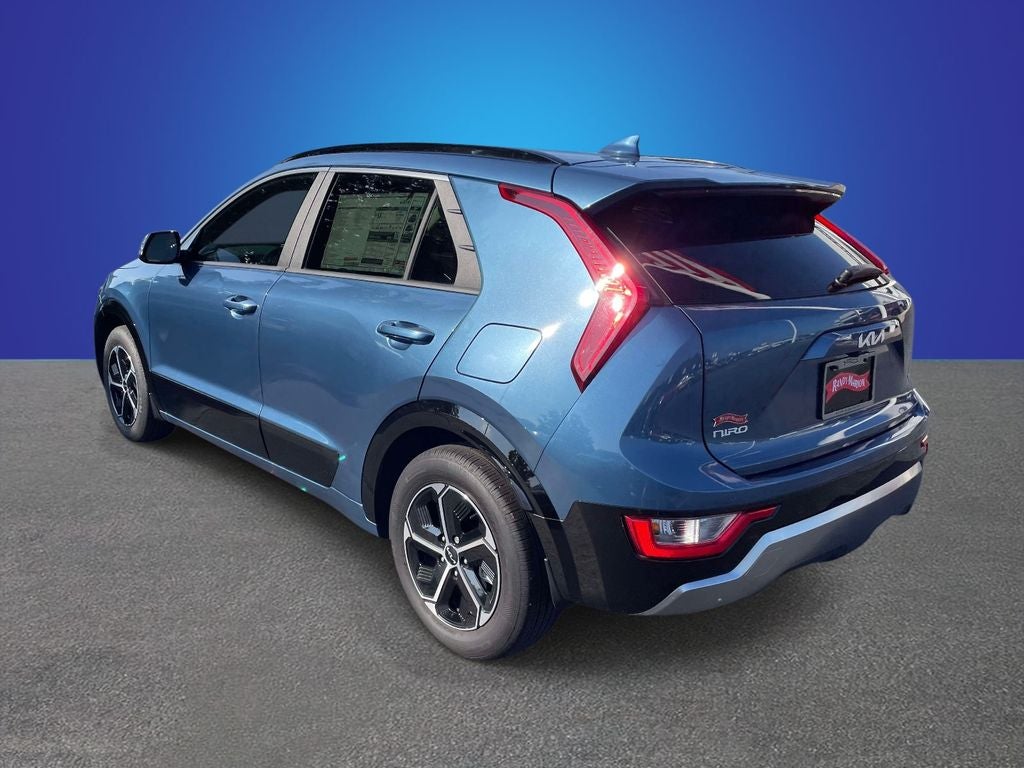 2025 Kia Niro SX