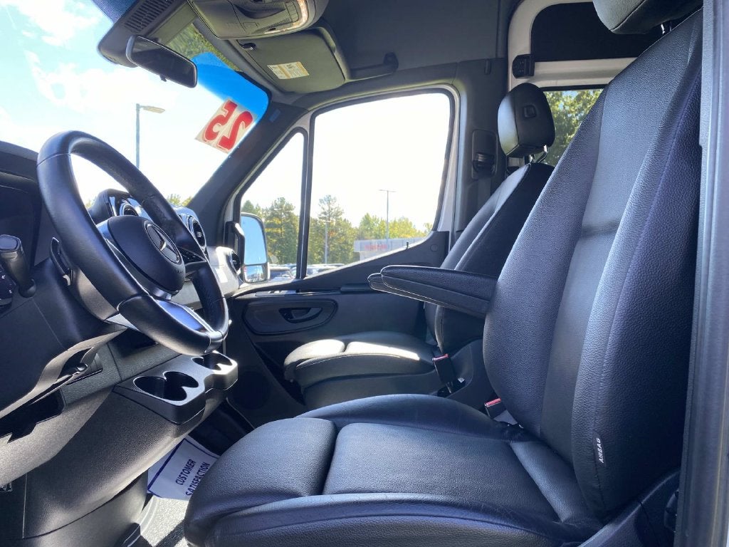 2025 Mercedes-Benz Sprinter 2500 Passenger 170 WB High Roof