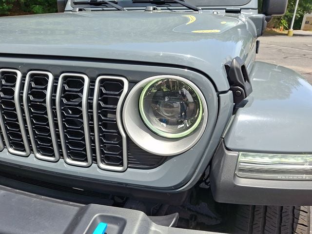 2024 Jeep Wrangler Sahara 4xe