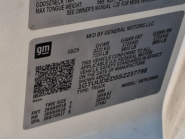 2025 GMC Sierra 1500 SLT
