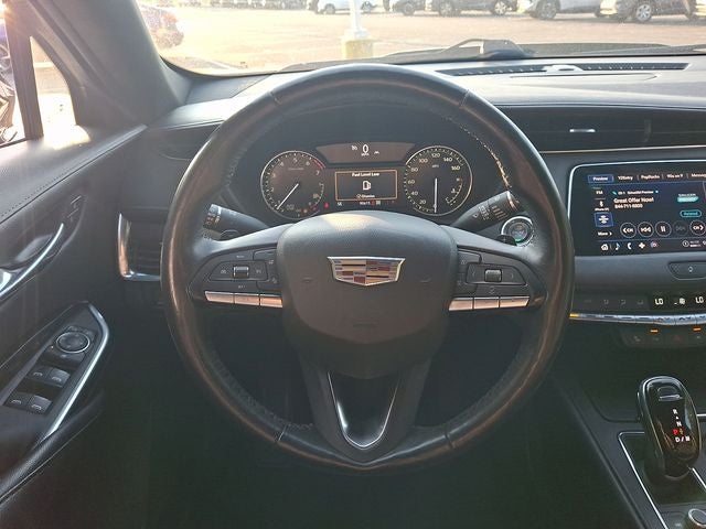 2021 Cadillac XT4 Luxury