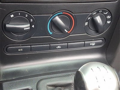 2006 Ford Mustang GT Deluxe