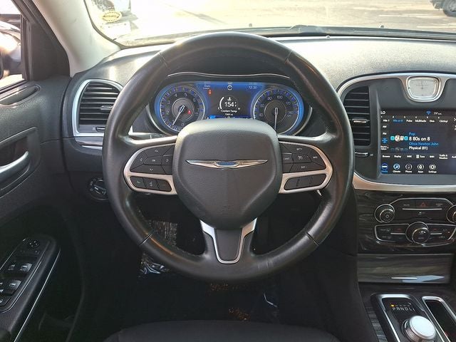 2021 Chrysler 300 Touring