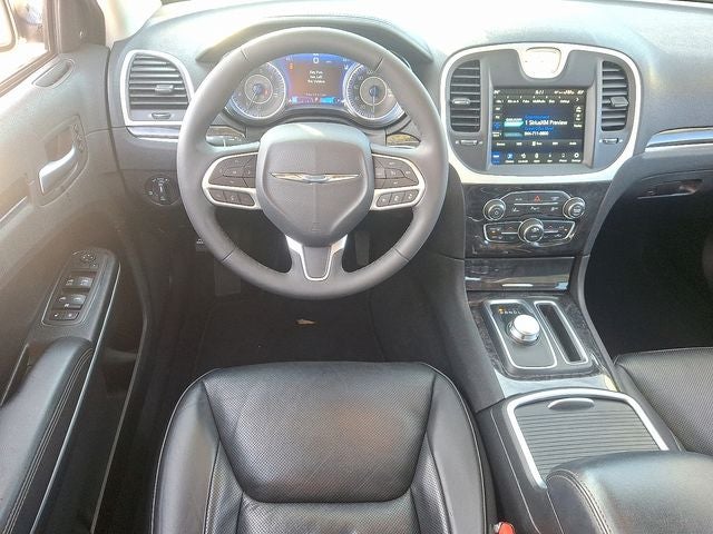 2023 Chrysler 300 Touring