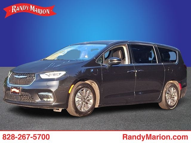 2024 Chrysler Pacifica PHEV