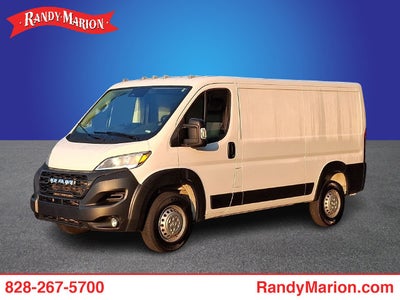 2025 RAM ProMaster 2500 Base 136 WB