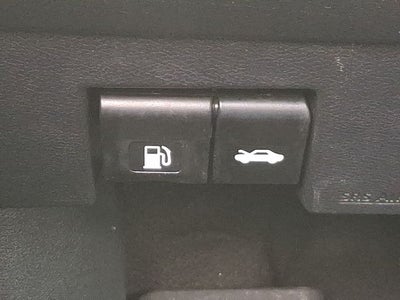 2023 Nissan Versa 1.6 SV