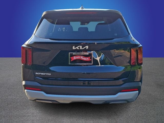 2025 Kia Sorento LX