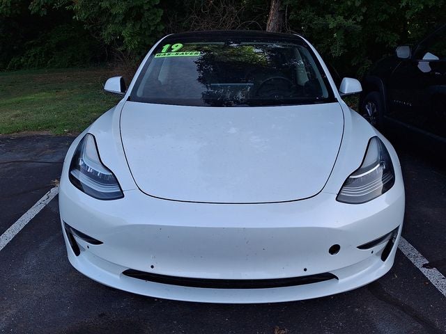 2019 Tesla Model 3 Mid Range