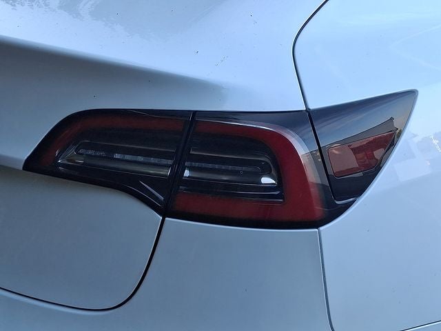 2019 Tesla Model 3 Mid Range