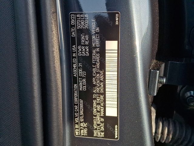 2024 Volvo S60 B5 Plus Dark Theme