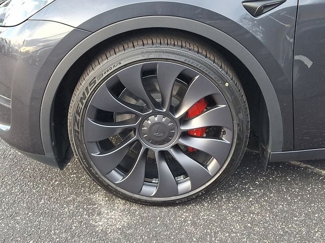2024 Tesla Model Y Performance