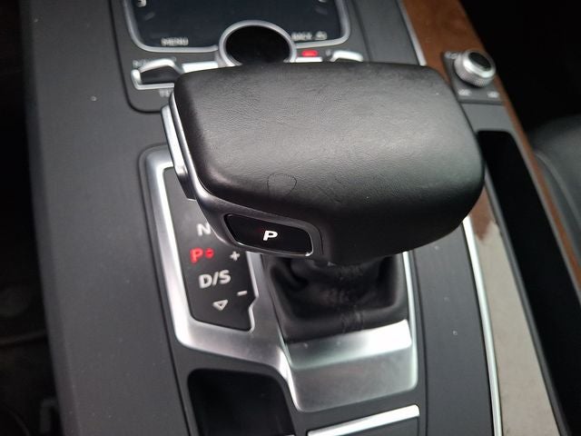 2018 Audi Q5 2.0T Premium Plus quattro