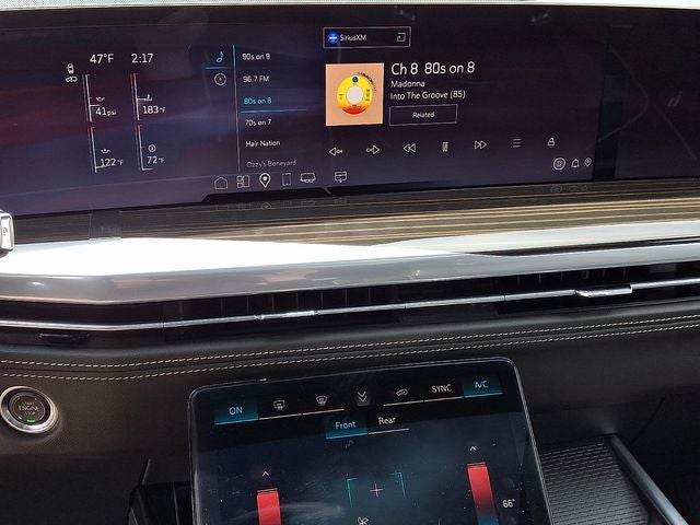 2025 Cadillac Escalade Premium Luxury