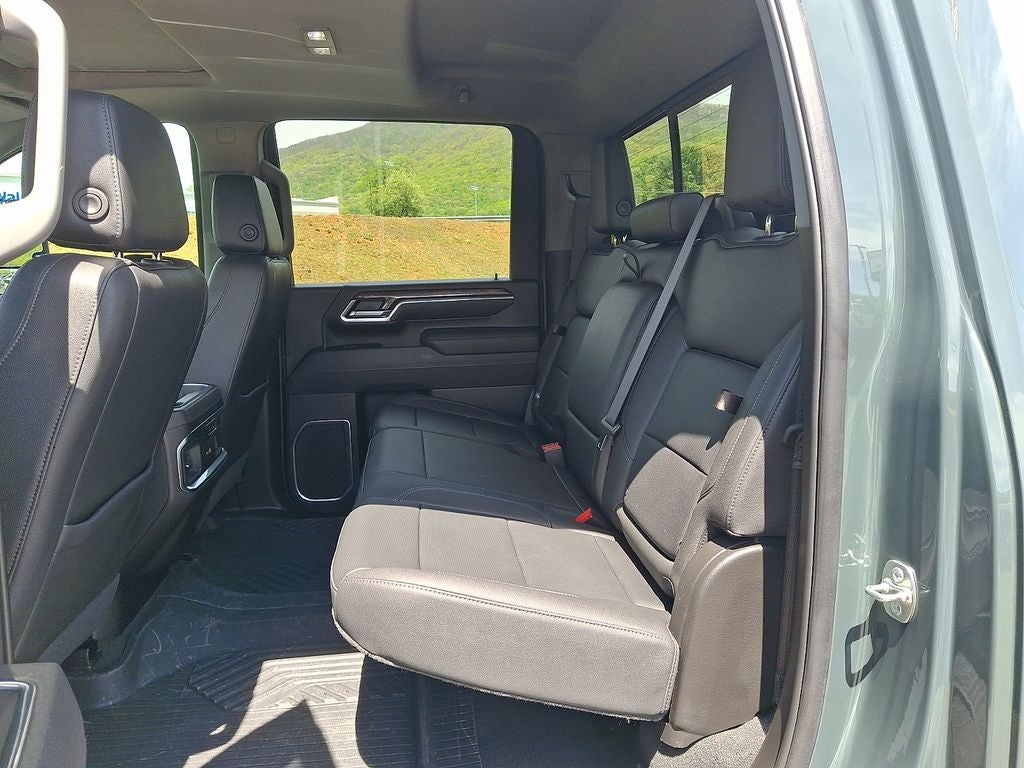 2025 Chevrolet Silverado 2500HD LTZ