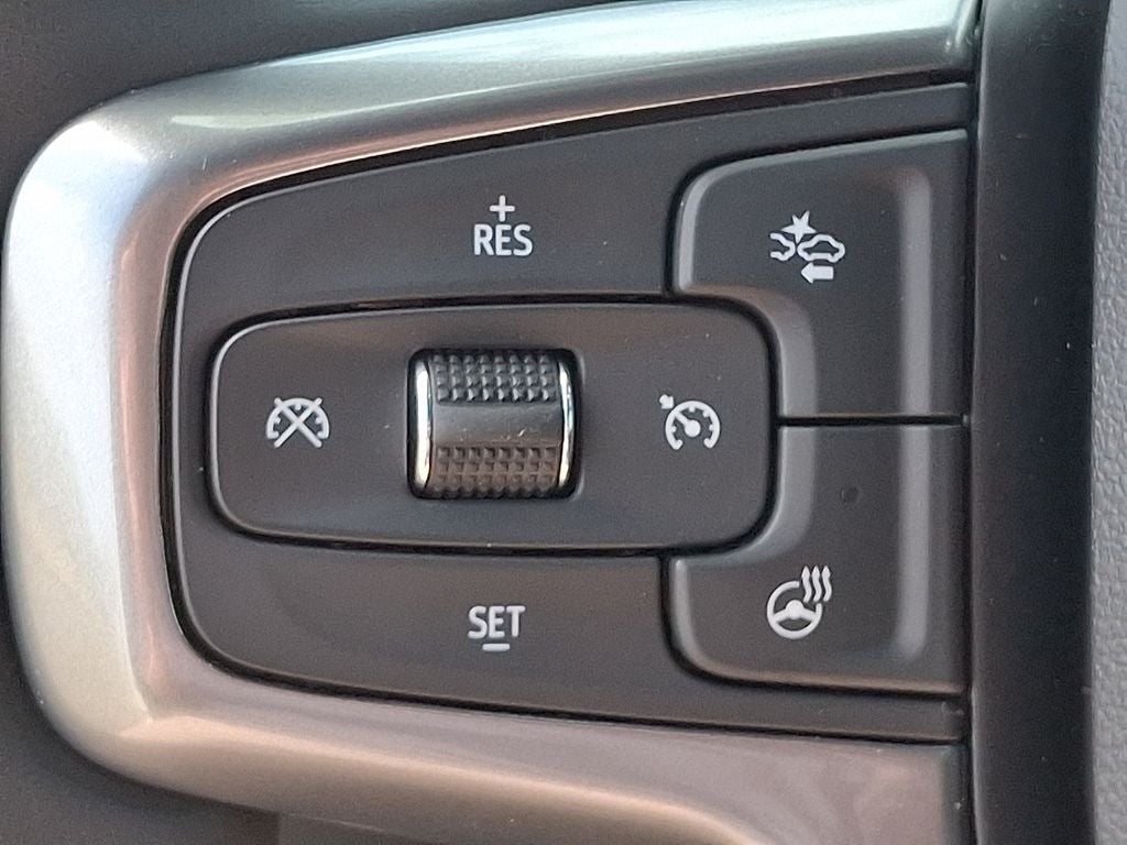 2024 Chevrolet Silverado 1500 LT LT1