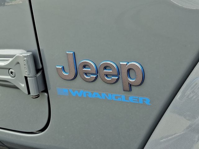 2025 Jeep Wrangler Sahara 4xe
