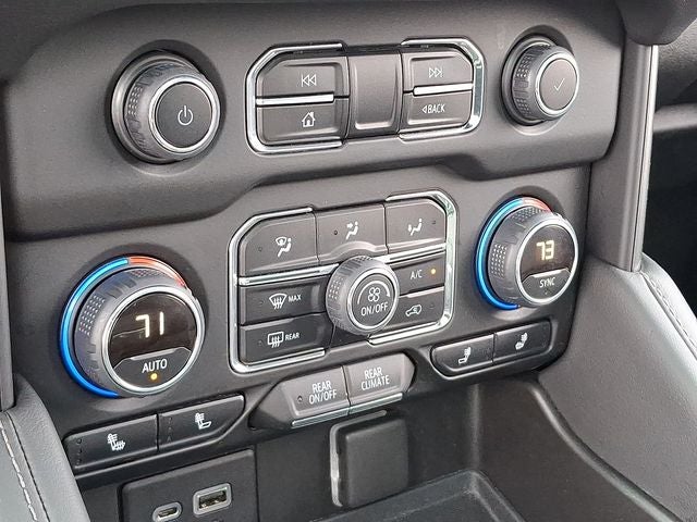 2022 Chevrolet Suburban Z71