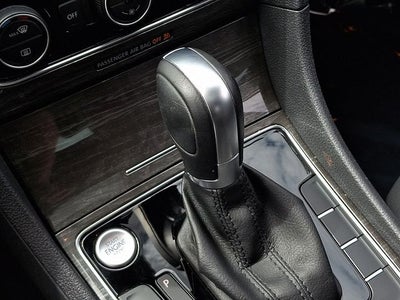 2017 Volkswagen Passat SEL Premium