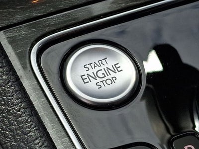 2017 Volkswagen Passat SEL Premium