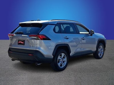 2025 Toyota RAV4 Hybrid XLE