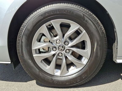 2025 Toyota Sienna LE 8 Passenger