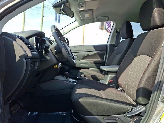 2024 Mitsubishi Outlander Sport 2.0 LE