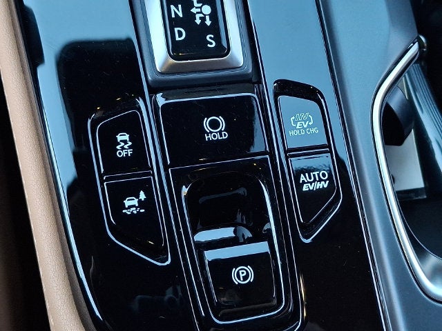 2026 Lexus NX 450h+ Luxury
