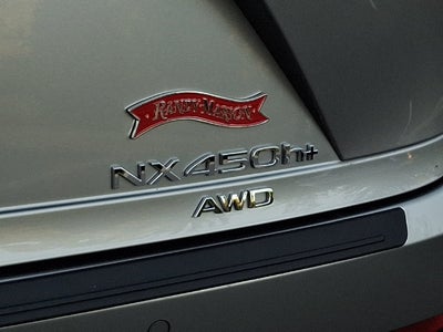 2026 Lexus NX 450h+ Luxury