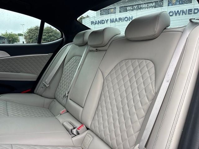 2022 Genesis G70 3.3T