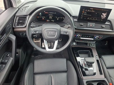 2024 Audi Q5 45 S line Premium quattro
