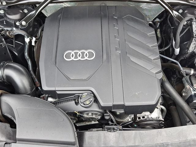 2024 Audi Q5 45 S line Premium quattro