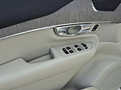 2025 Volvo XC90 Plug-In Hybrid T8 Plus 7 Passenger