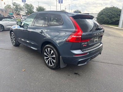 2024 Volvo XC60 B5 Plus Dark Theme