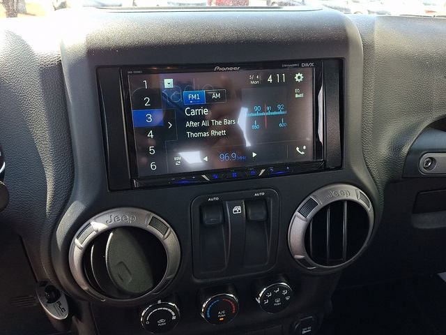 2017 Jeep Wrangler Sport