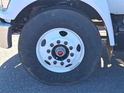 2023 Ford F-650SD Base