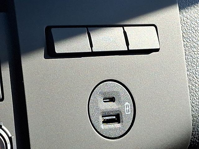 2023 Ford F-650SD Base