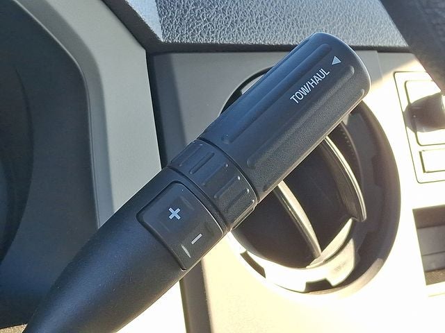 2023 Ford F-650SD Base