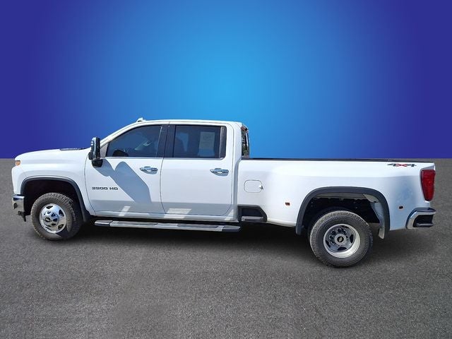2022 Chevrolet Silverado 3500HD LTZ