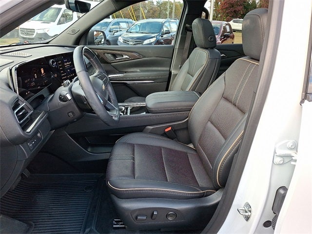 2025 Chevrolet Traverse High Country