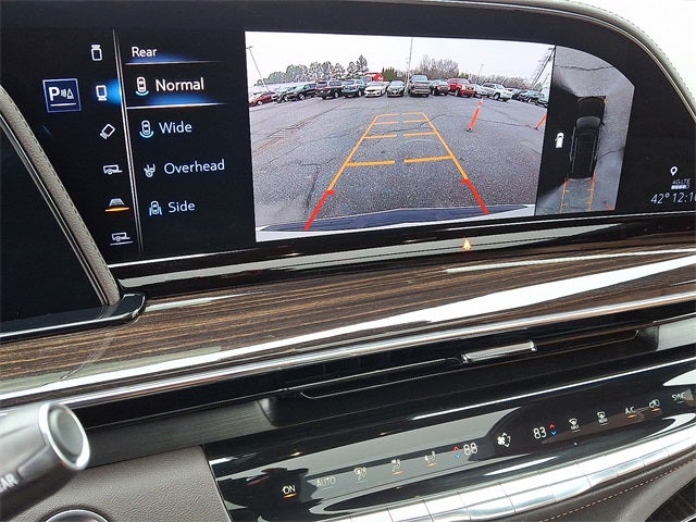 2023 Cadillac Escalade Sport