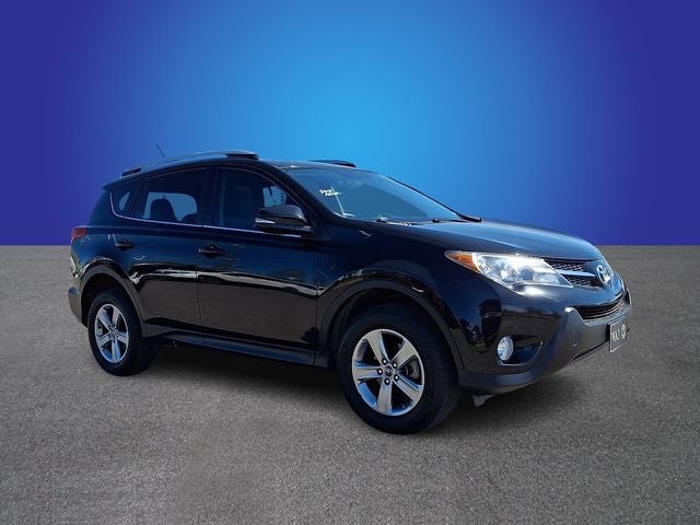 Used 2015 Toyota RAV4 XLE with VIN 2T3RFREV7FW338143 for sale in Mooresville, NC