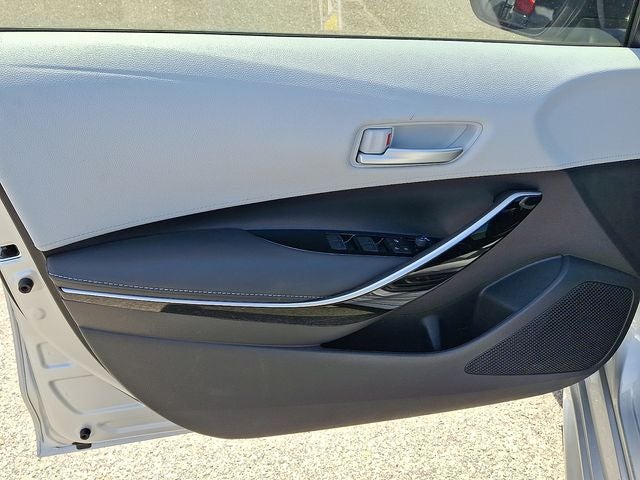 2025 Toyota Corolla Hatchback XSE