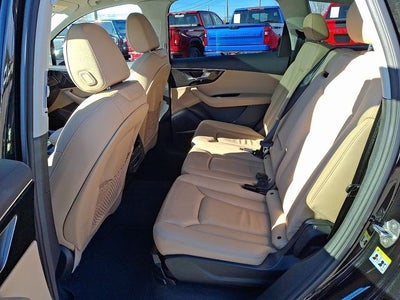 2024 Audi Q7 45 Premium Plus quattro