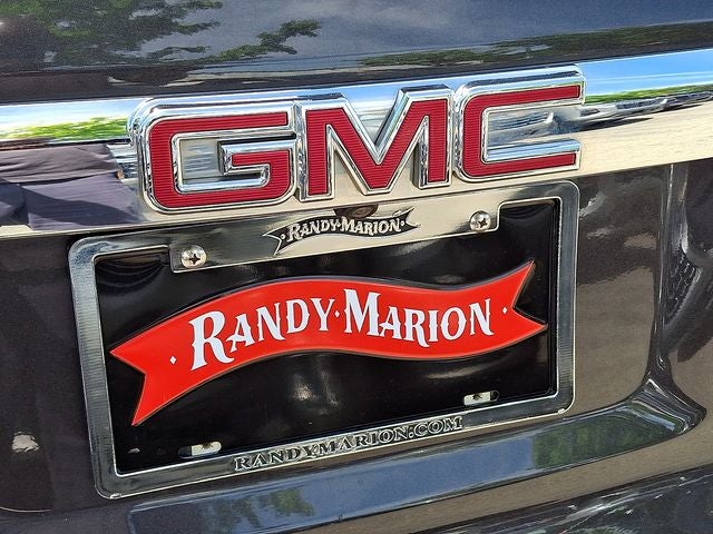 2017 GMC Acadia SLT