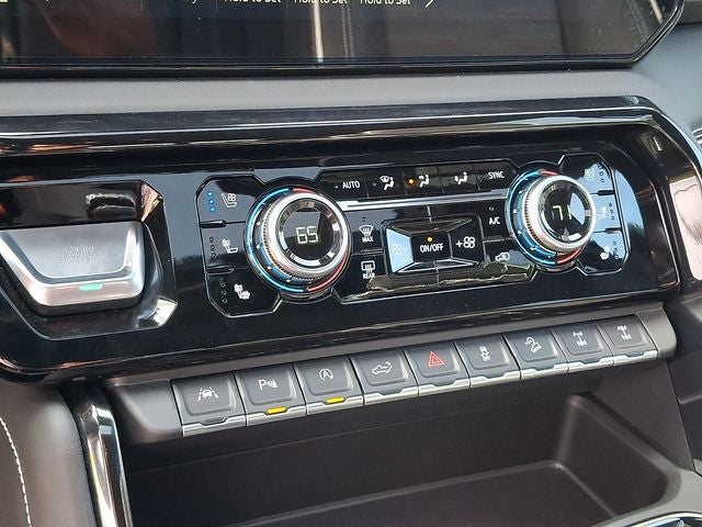 2024 GMC Sierra 1500 AT4X