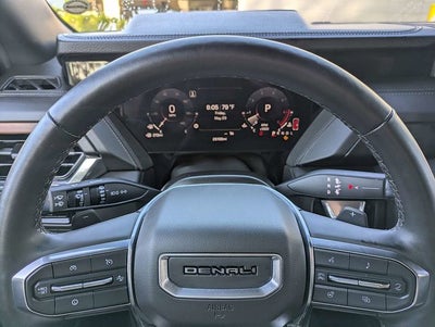 2025 GMC Yukon XL Denali
